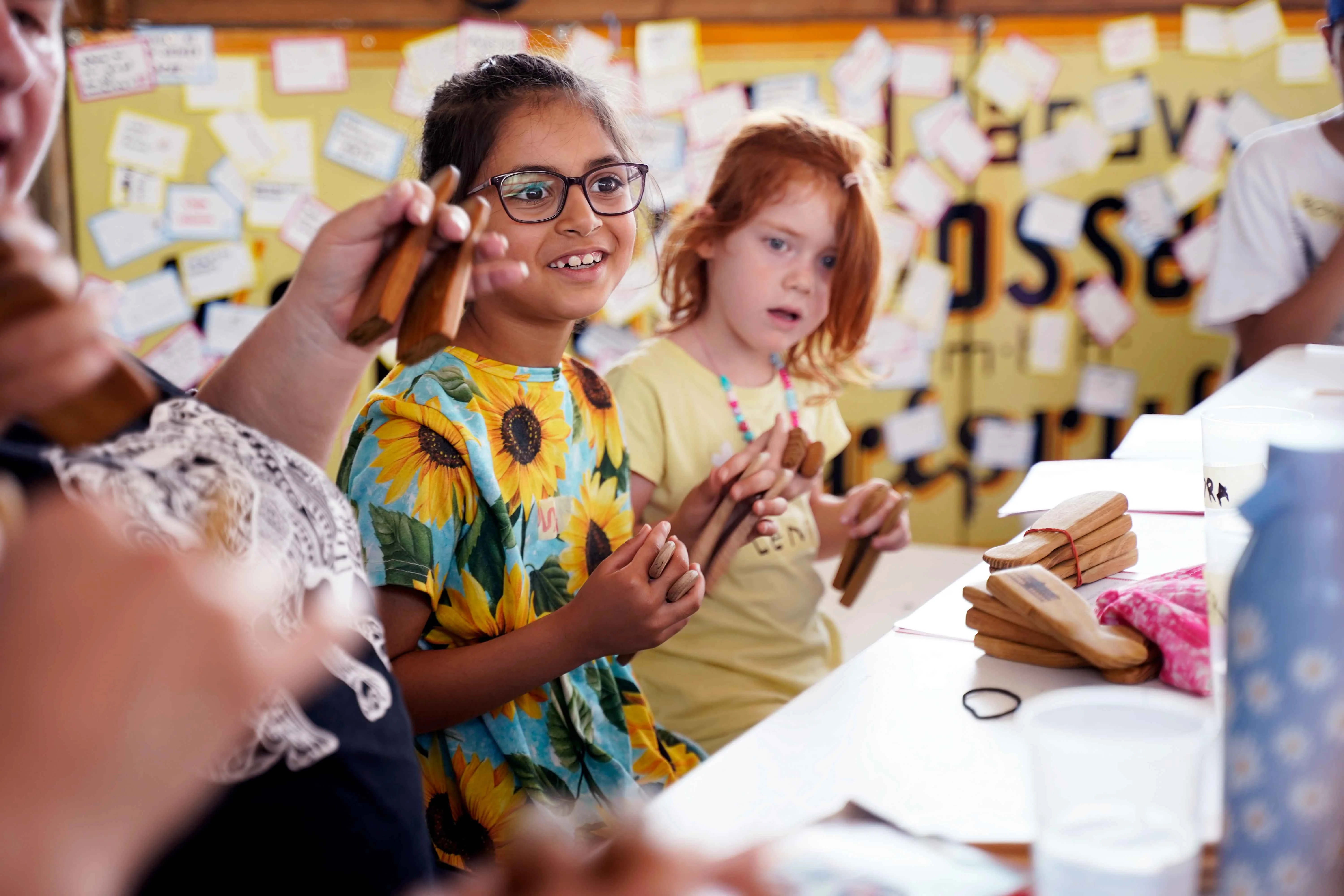 Teilnehmende beim Kleppern im KFZ, 2025